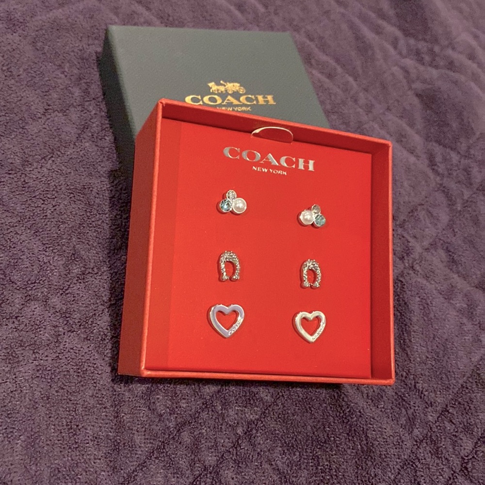 Coach 3 Earring Set